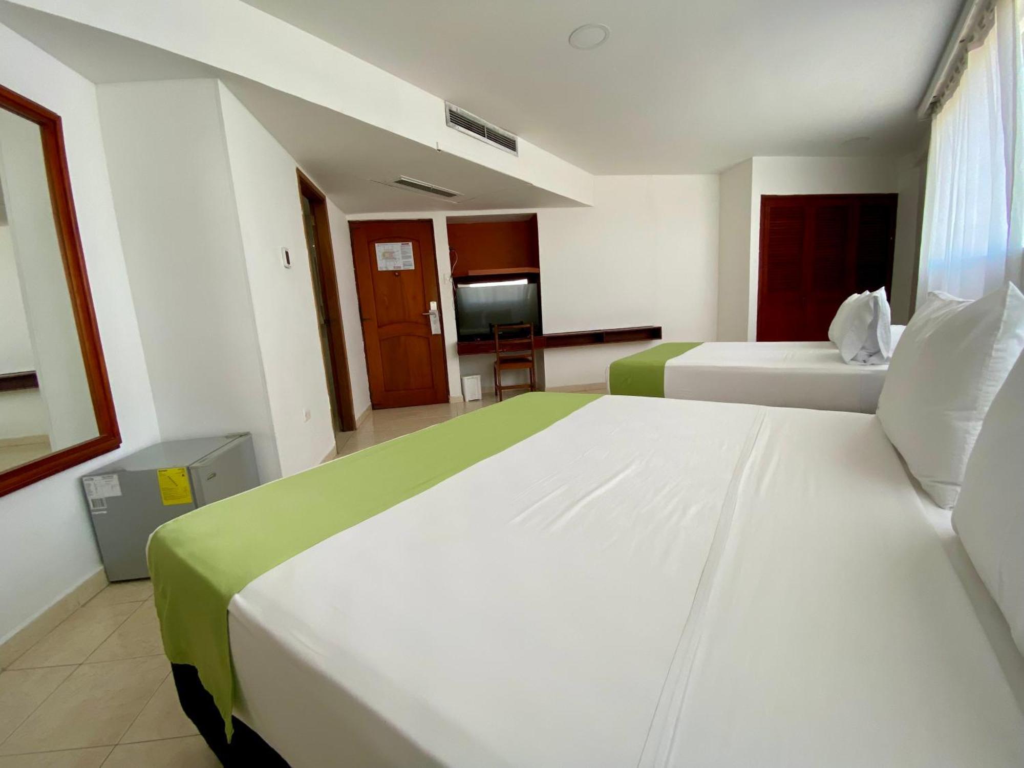Dorado Plaza Bocagrande Hotel 4*