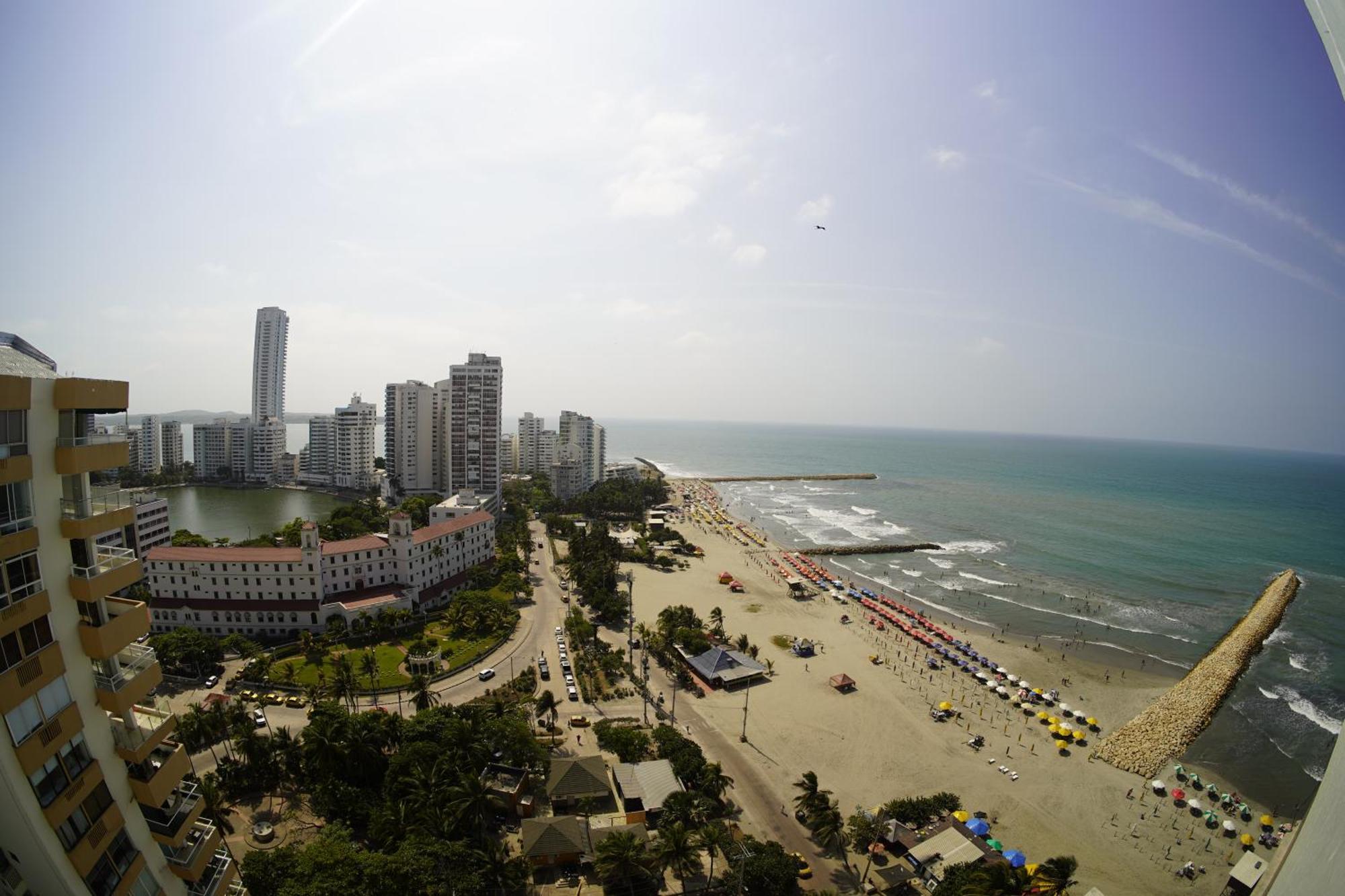 Dorado Plaza Bocagrande